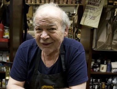 Μηνάς Πολυχρονάκης: «Έσβησε» ο Κρητικός τσαγκάρης της Wall Street (φωτό, βίντεο)